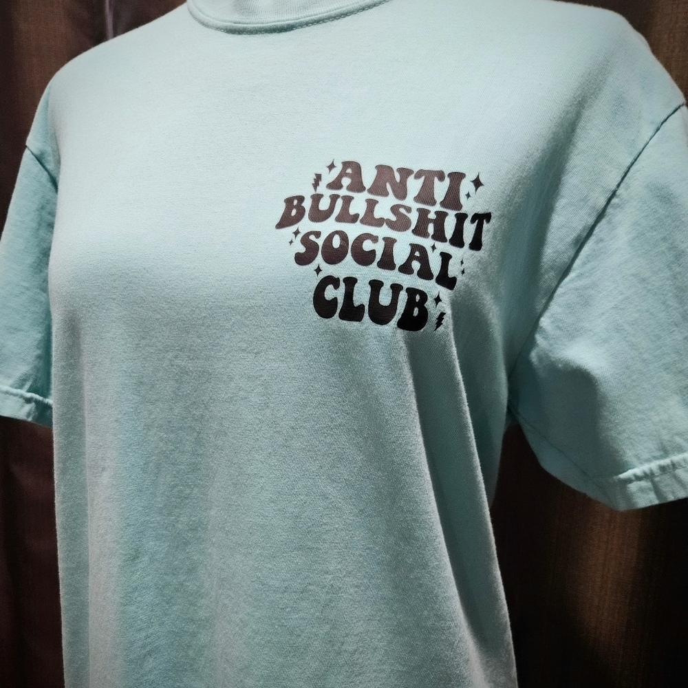 Classic Tee - Picture 3 of 3
